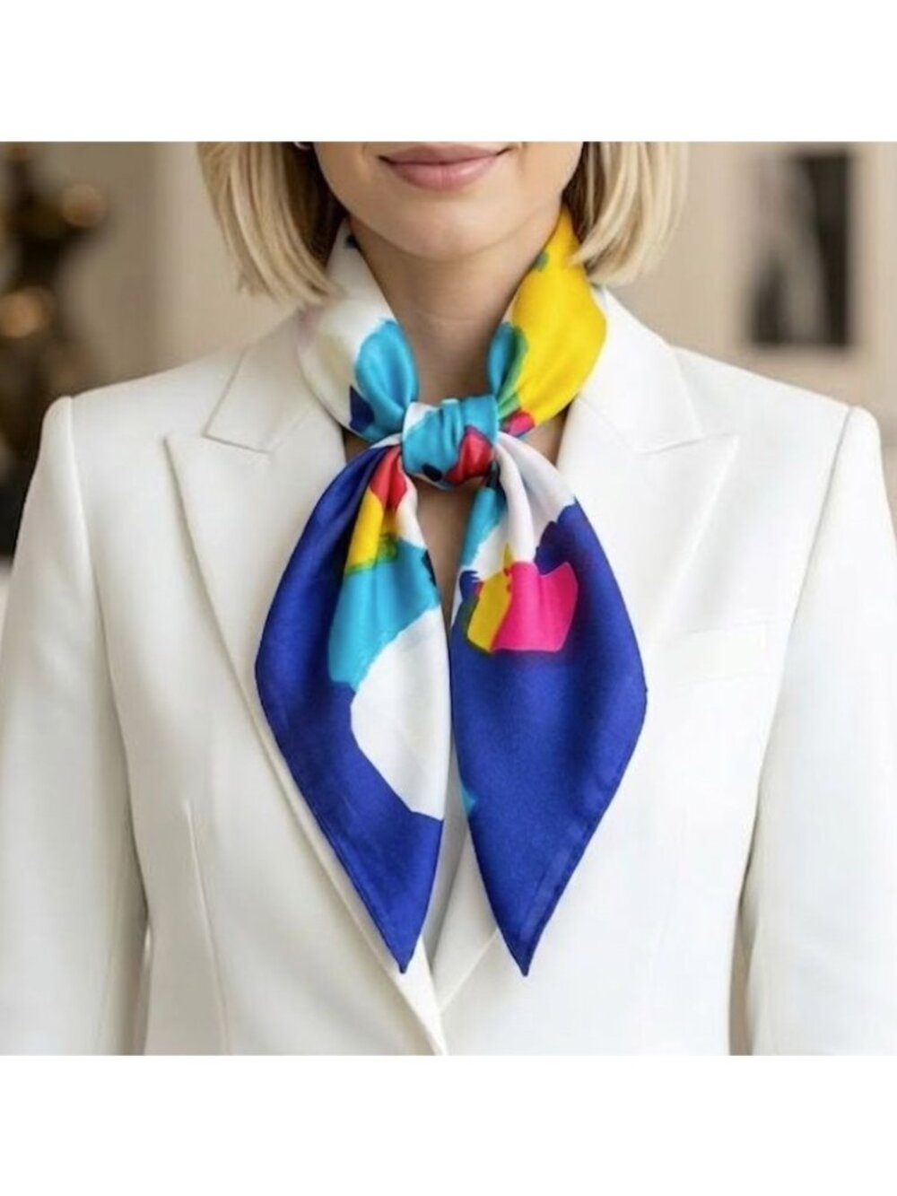 ❤️Elegant Bandana Square Scarf Silky Satin Soft Bright Blue Colorful Abstract❤️